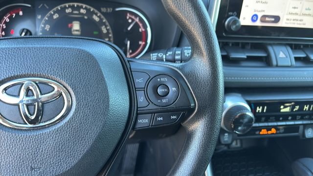 Used 2024 Toyota RAV4 XLE image 23