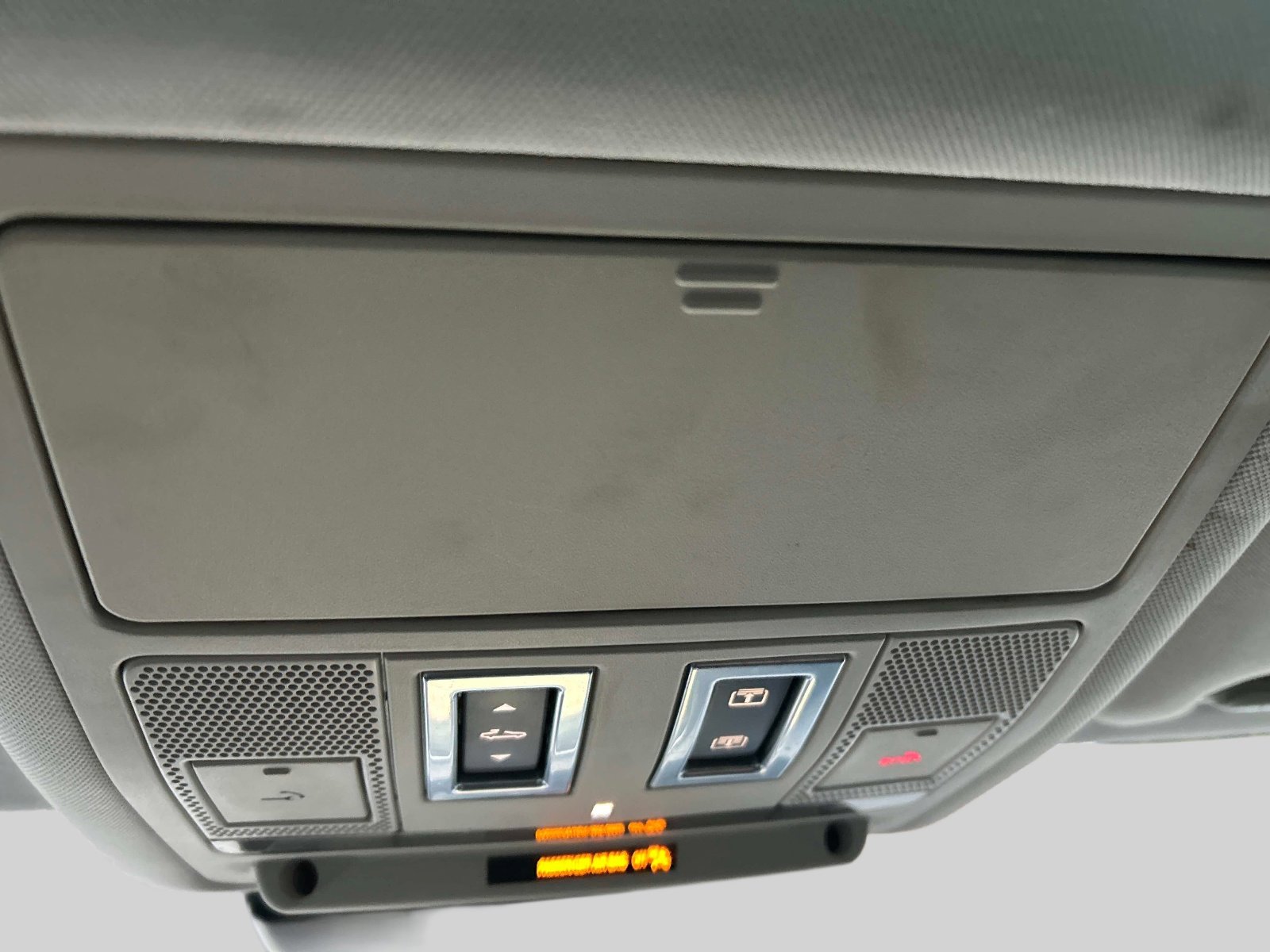 Used 2020 Jaguar XE S image 29