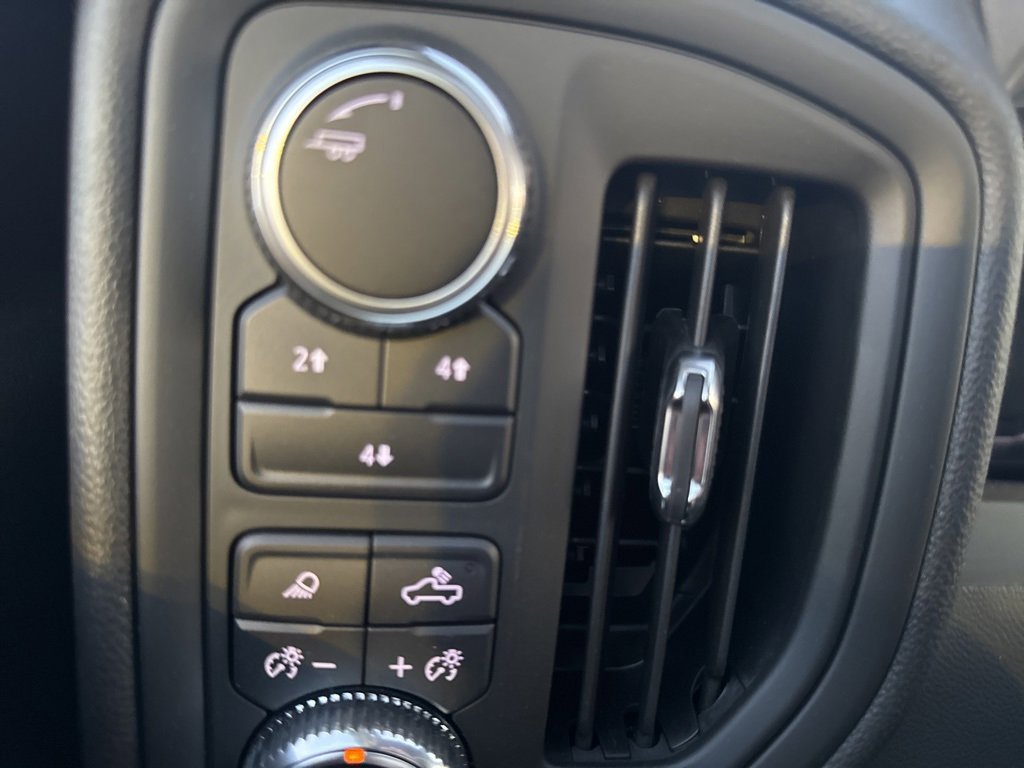 New 2025 GMC Sierra 3500 Pro w/ Convenience Package image 18