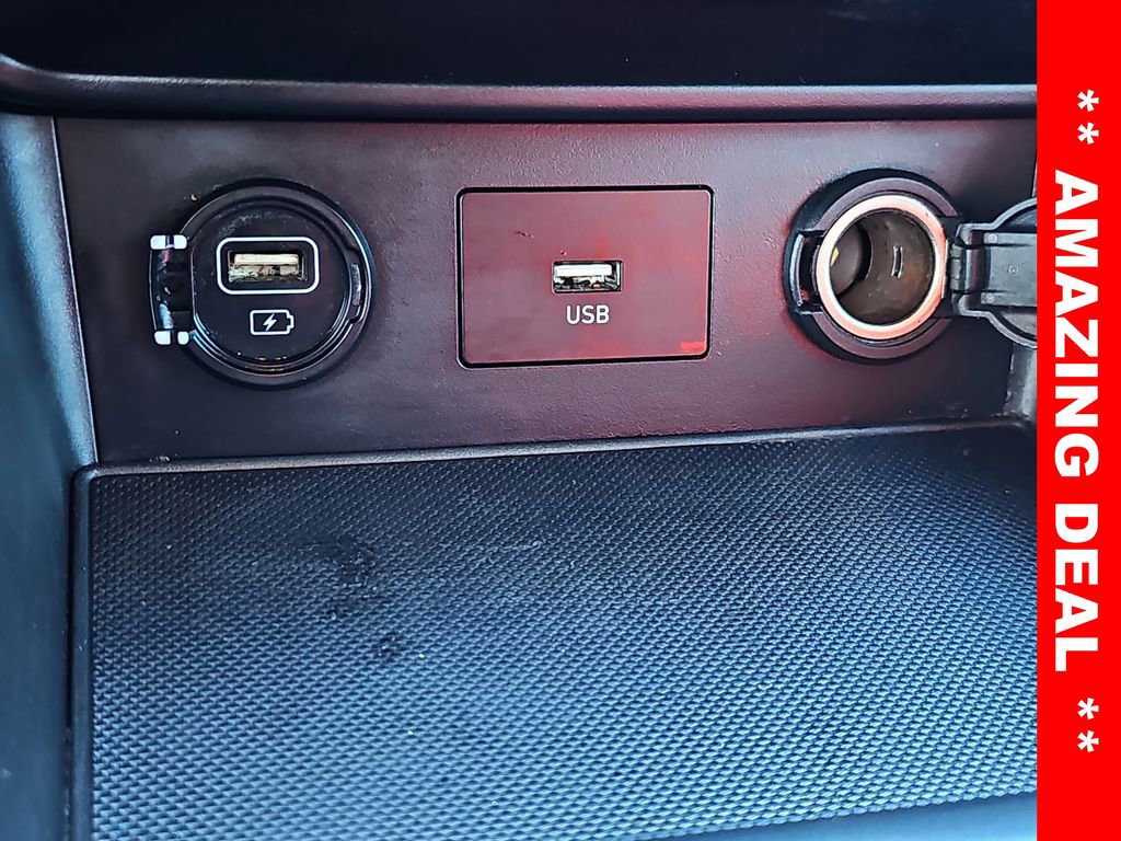 Used 2022 Hyundai Kona SEL w/ Cargo Package image 24