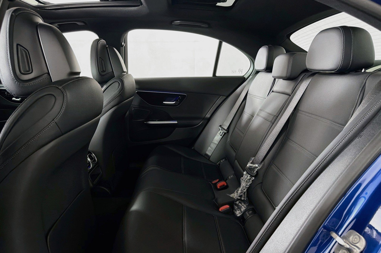 New 2026 Mercedes-Benz C 300 Sedan image 7