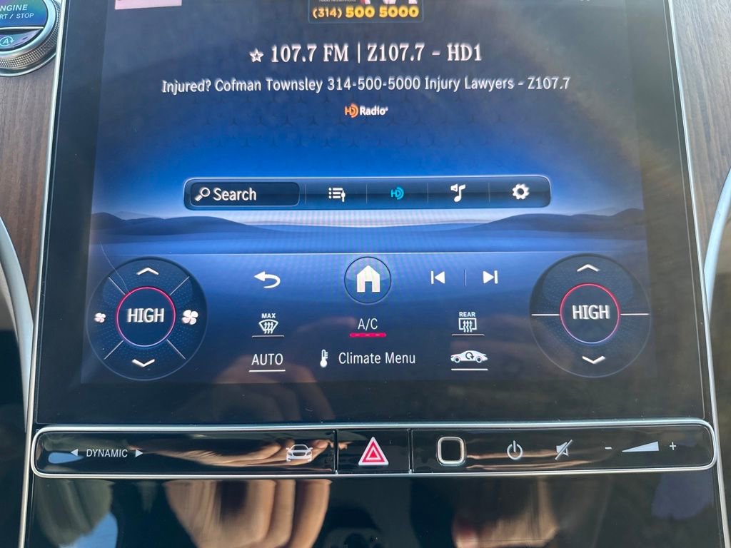 Used 2023 Mercedes-Benz C 300 C 300 image 42