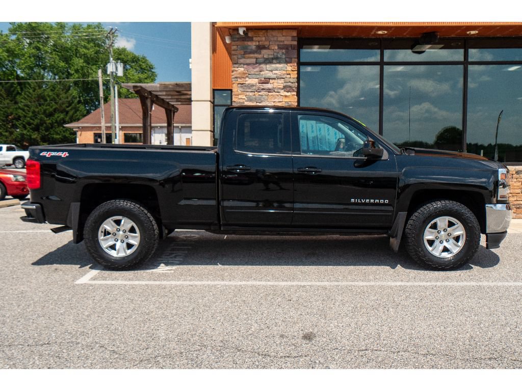 Used 2016 Chevrolet Silverado 1500 LT w/ All Star Edition AWD/4WD image 3