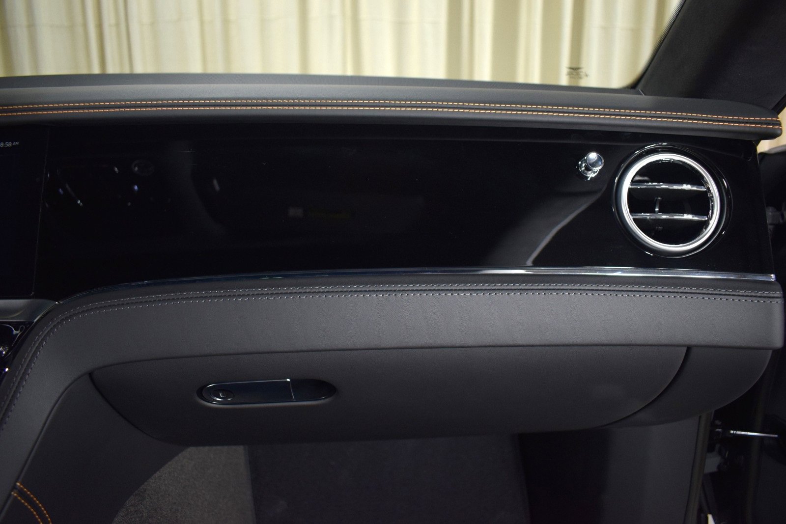 New 2025 Bentley Continental GT image 23