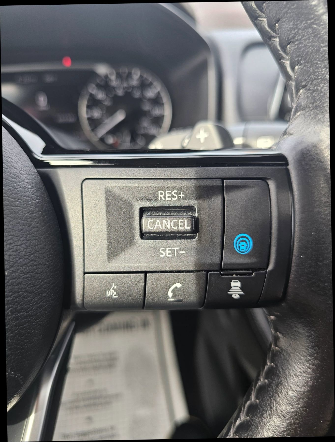 Used 2023 Nissan Rogue SL image 15