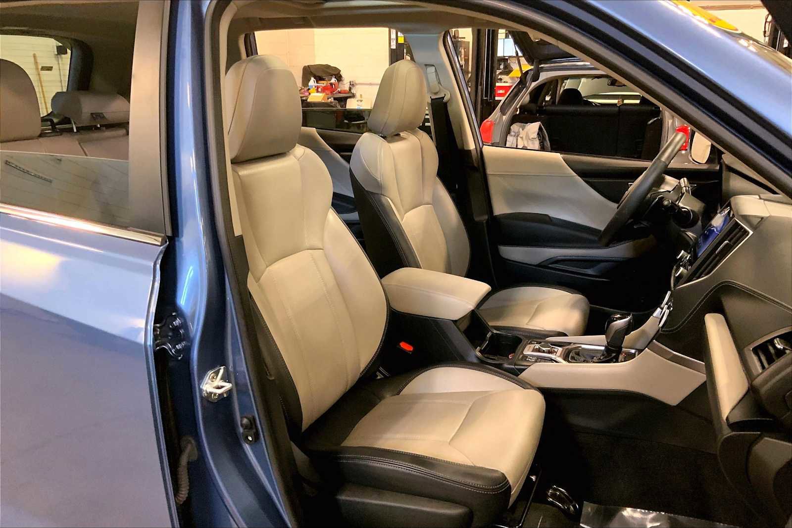 Used 2023 Subaru Forester Limited image 9