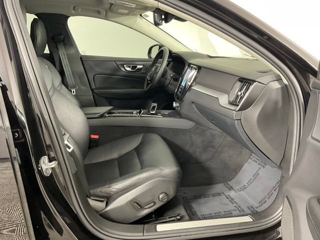 Used 2024 Volvo S60 B5 Core FWD image 26