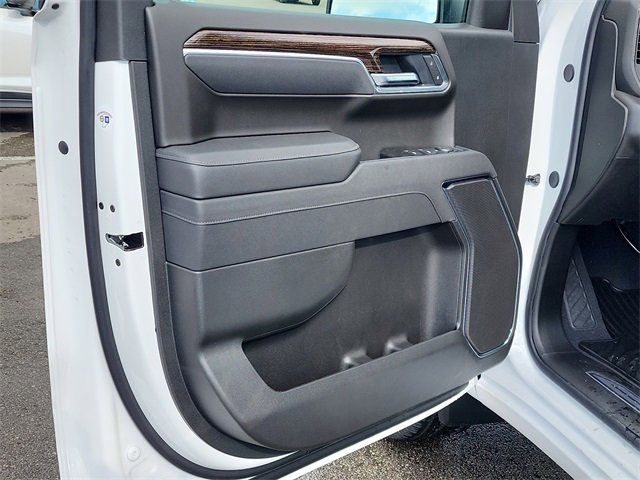 New 2026 GMC Sierra 1500 Elevation image 12