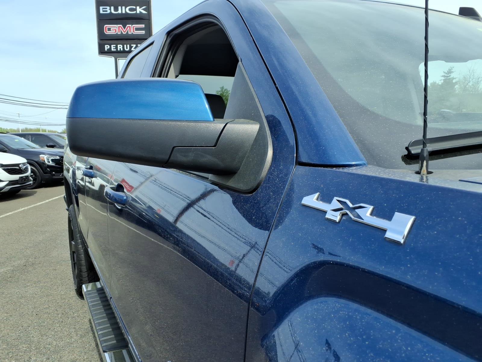 Used 2017 GMC Sierra 1500 4x4 Double Cab w/ Elevation Edition image 11
