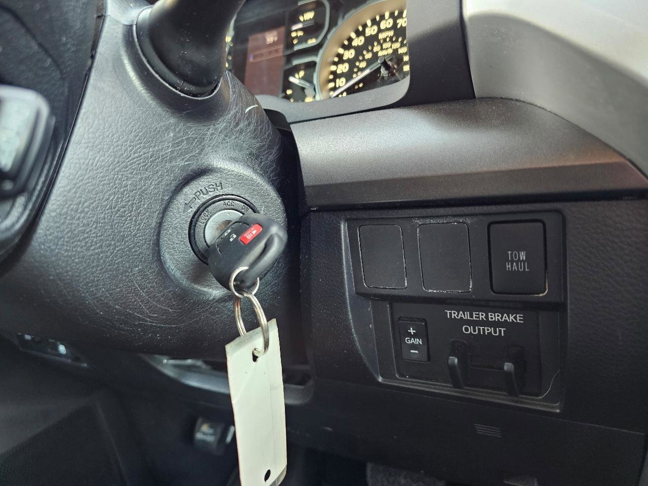 Used 2020 Toyota Tundra SR5 w/ SR5 Convenience Package image 47