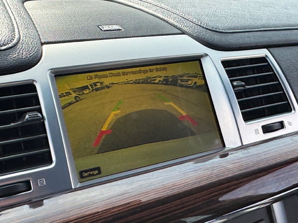 Used 2009 Lincoln MKS AWD image 34