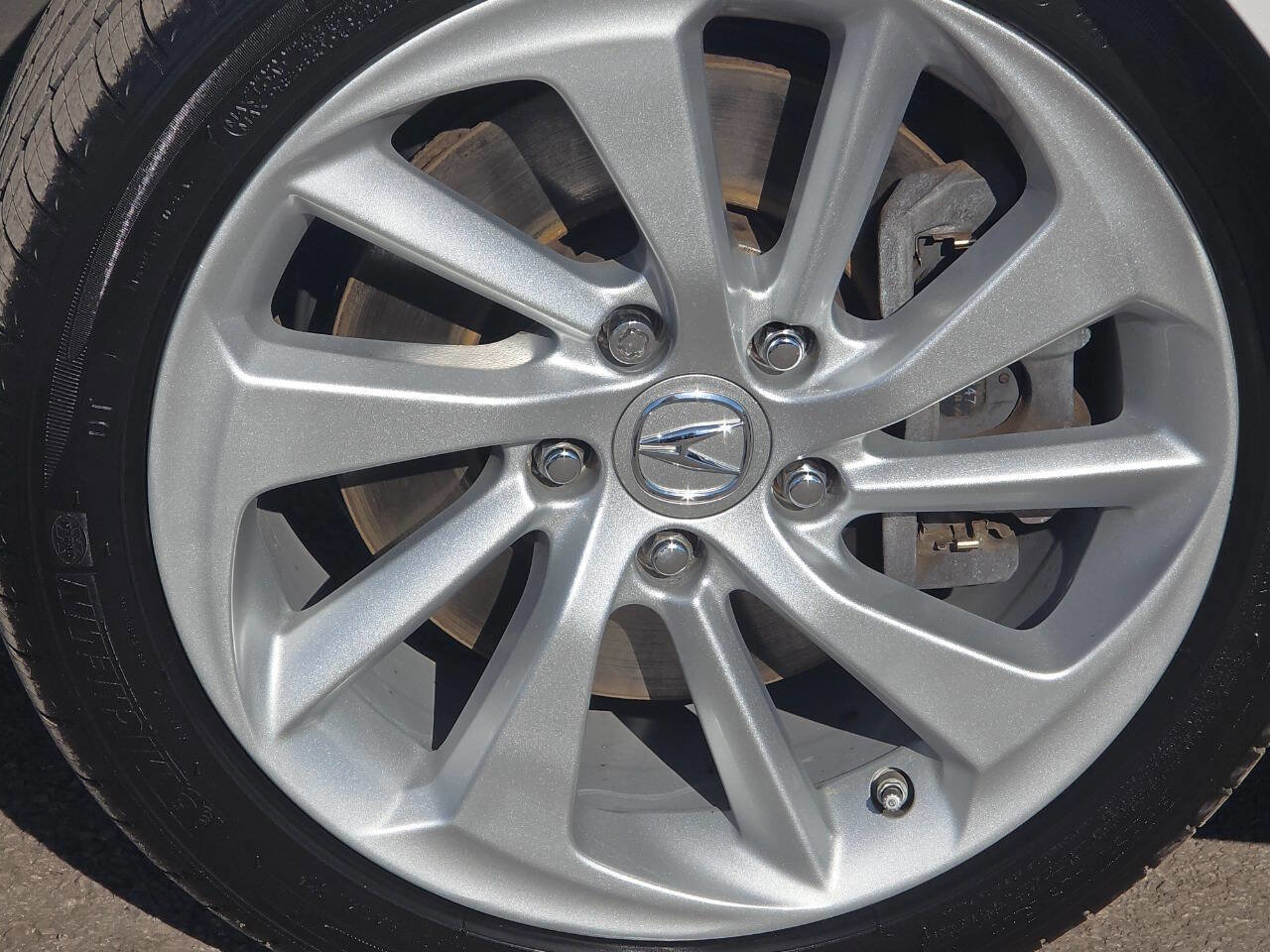 Used 2016 Acura ILX image 9