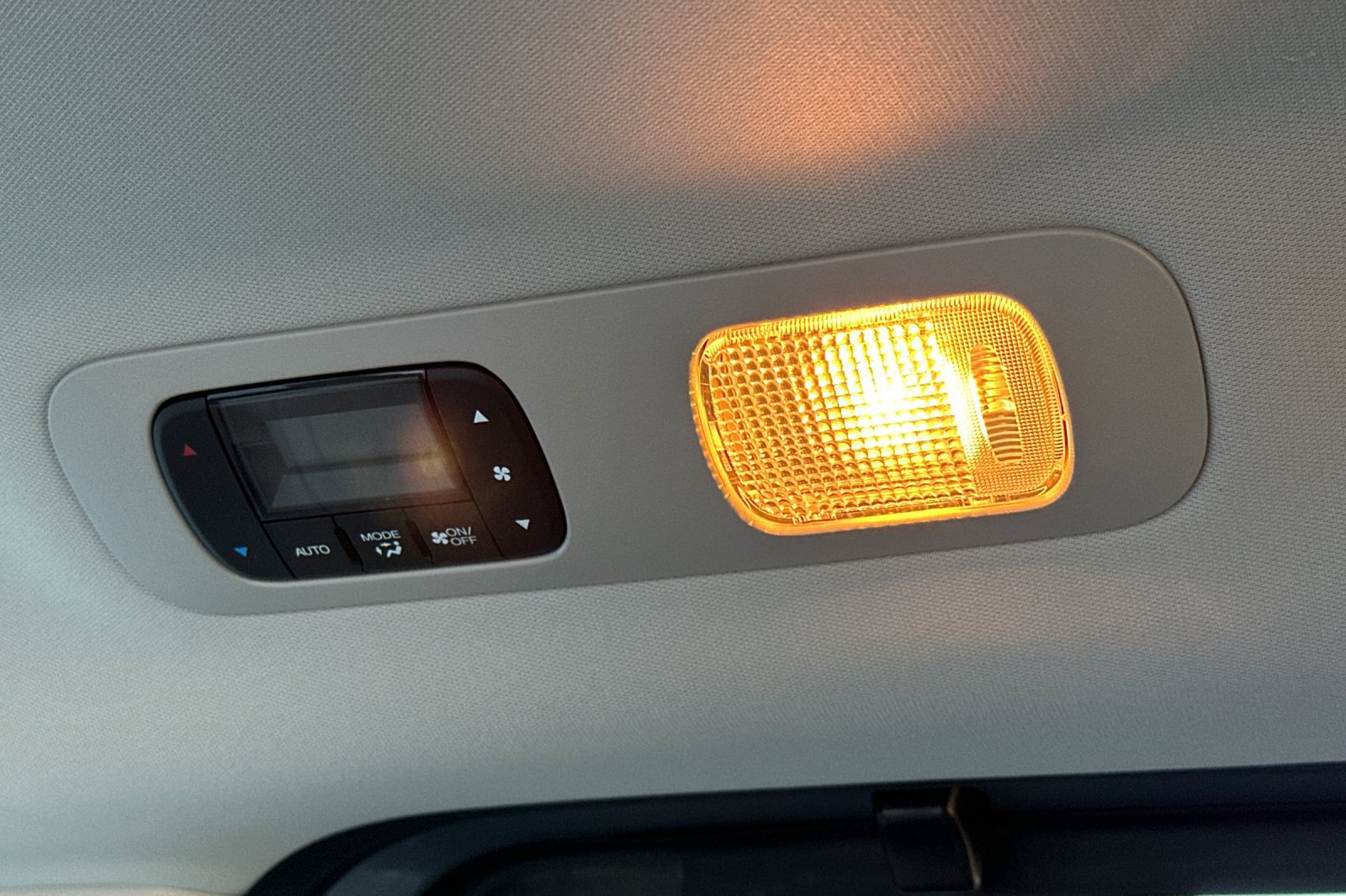 New 2026 Honda Odyssey EX-L image 14