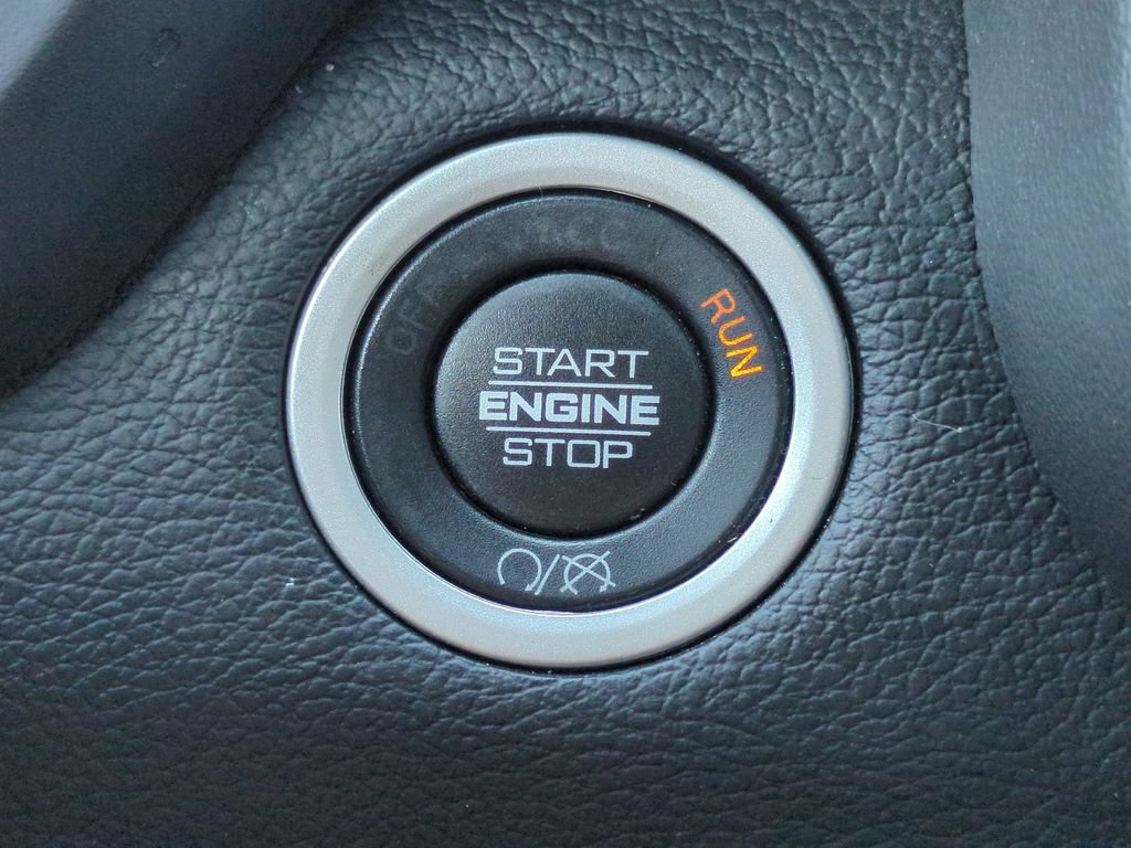 Used 2022 RAM 2500 Big Horn w/ Level C Equiment Group AWD/4WD image 31