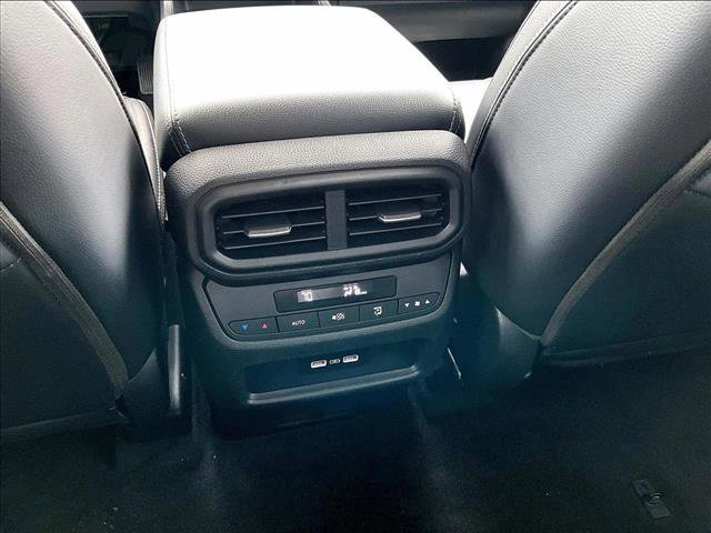 Used 2023 Honda Pilot Touring image 25