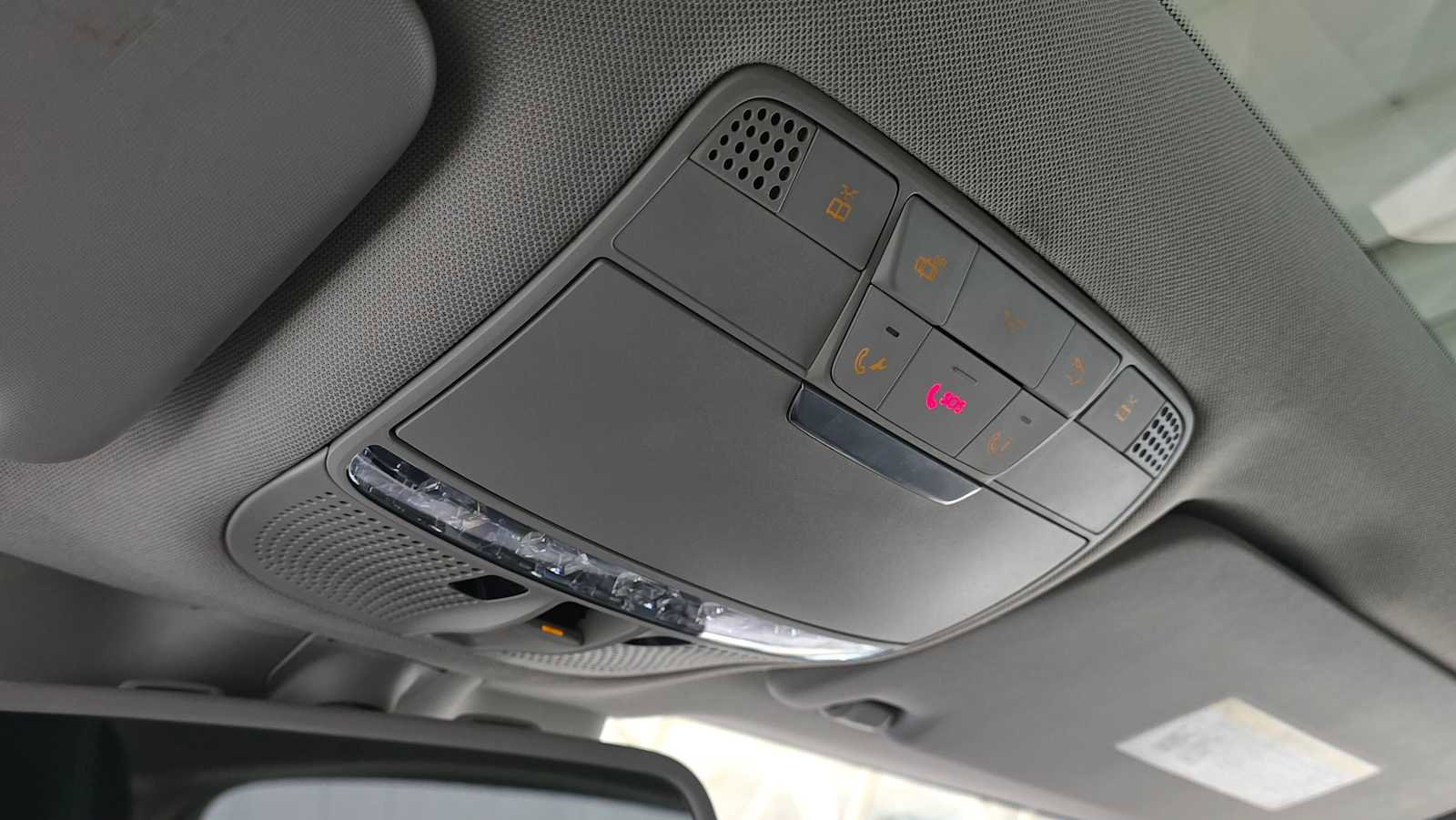 Used 2016 Mercedes-Benz GLC 300 4MATIC image 35