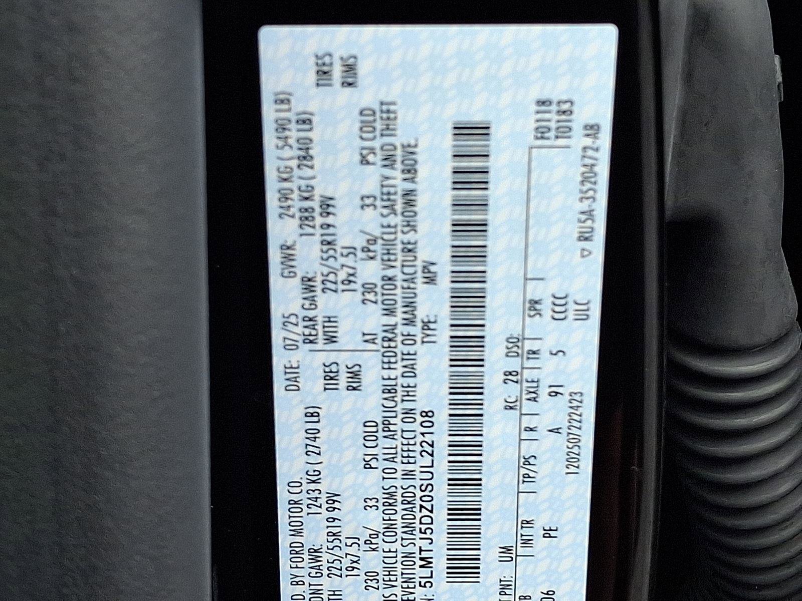 New 2025 Lincoln Corsair Grand Touring image 17