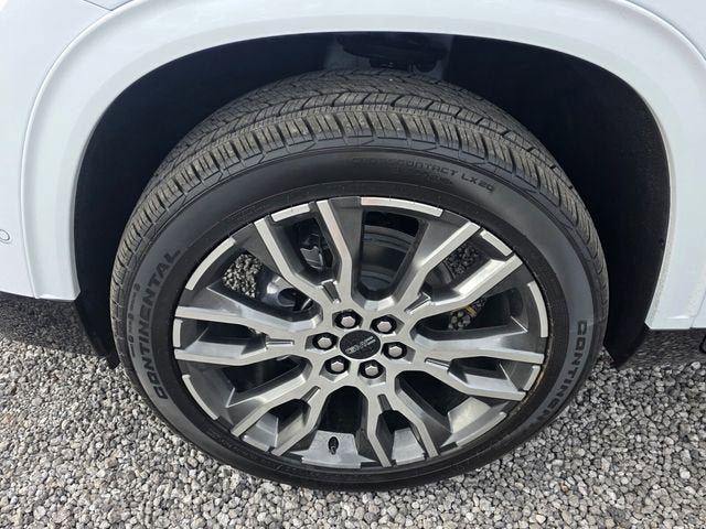 New 2026 GMC Acadia Denali Ultimate FWD image 9