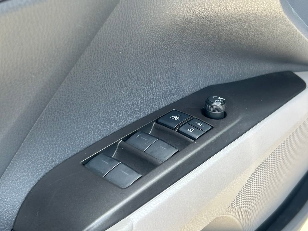 Used 2021 Toyota Camry LE FWD image 20