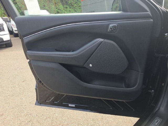 Used 2023 Ford Mustang Mach-E Premium RWD image 19