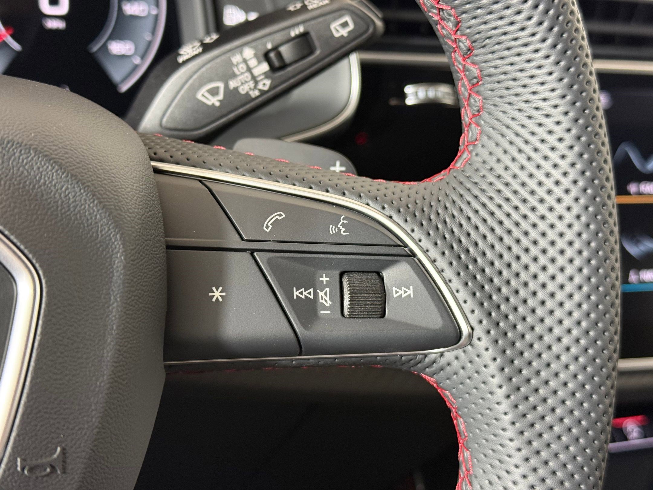 New 2026 Audi Q7 3.0T Prestige image 29