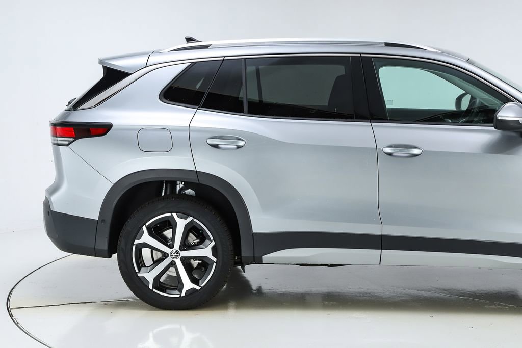 New 2026 Volkswagen Tiguan SE image 11