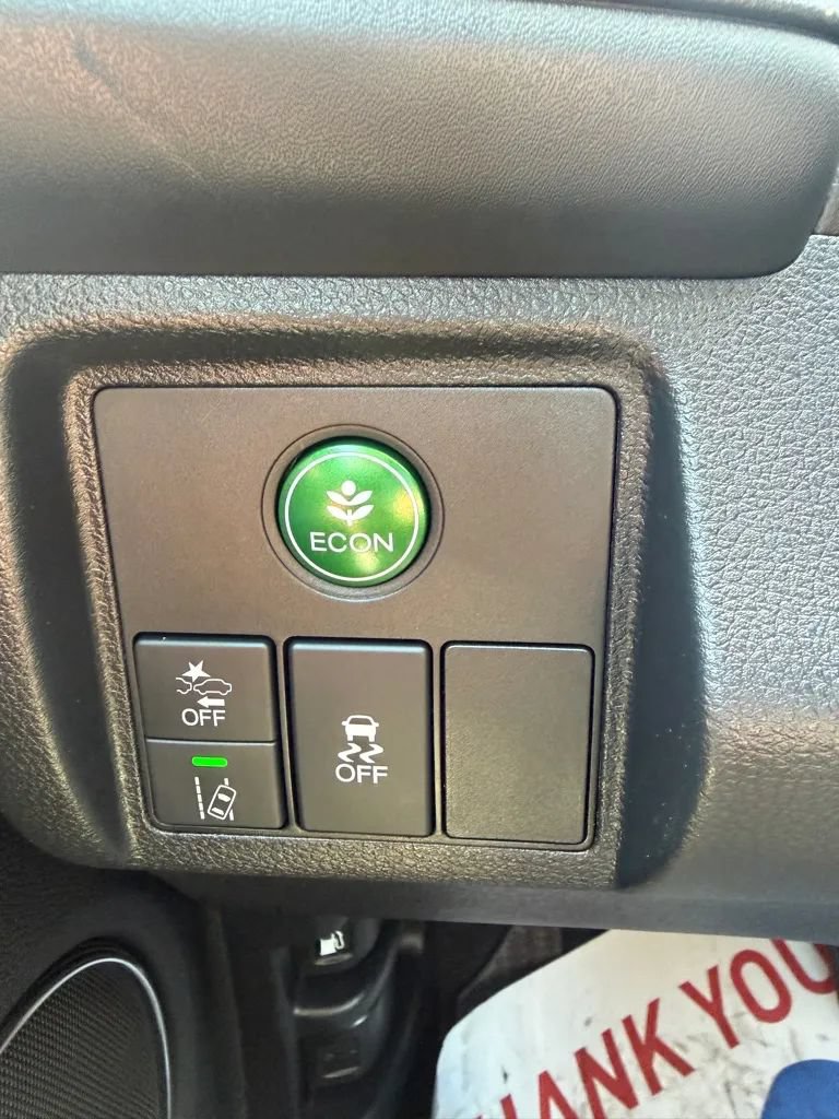 Used 2019 Honda HR-V EX-L image 16