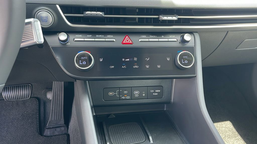 New 2025 Hyundai Sonata SEL image 21
