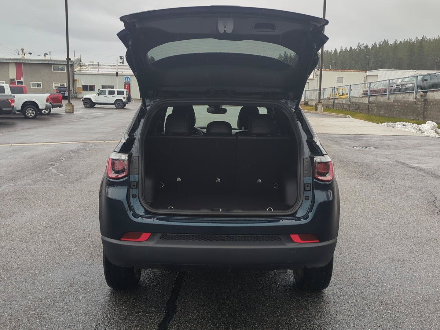 New 2026 Jeep Compass Latitude AWD/4WD image 6