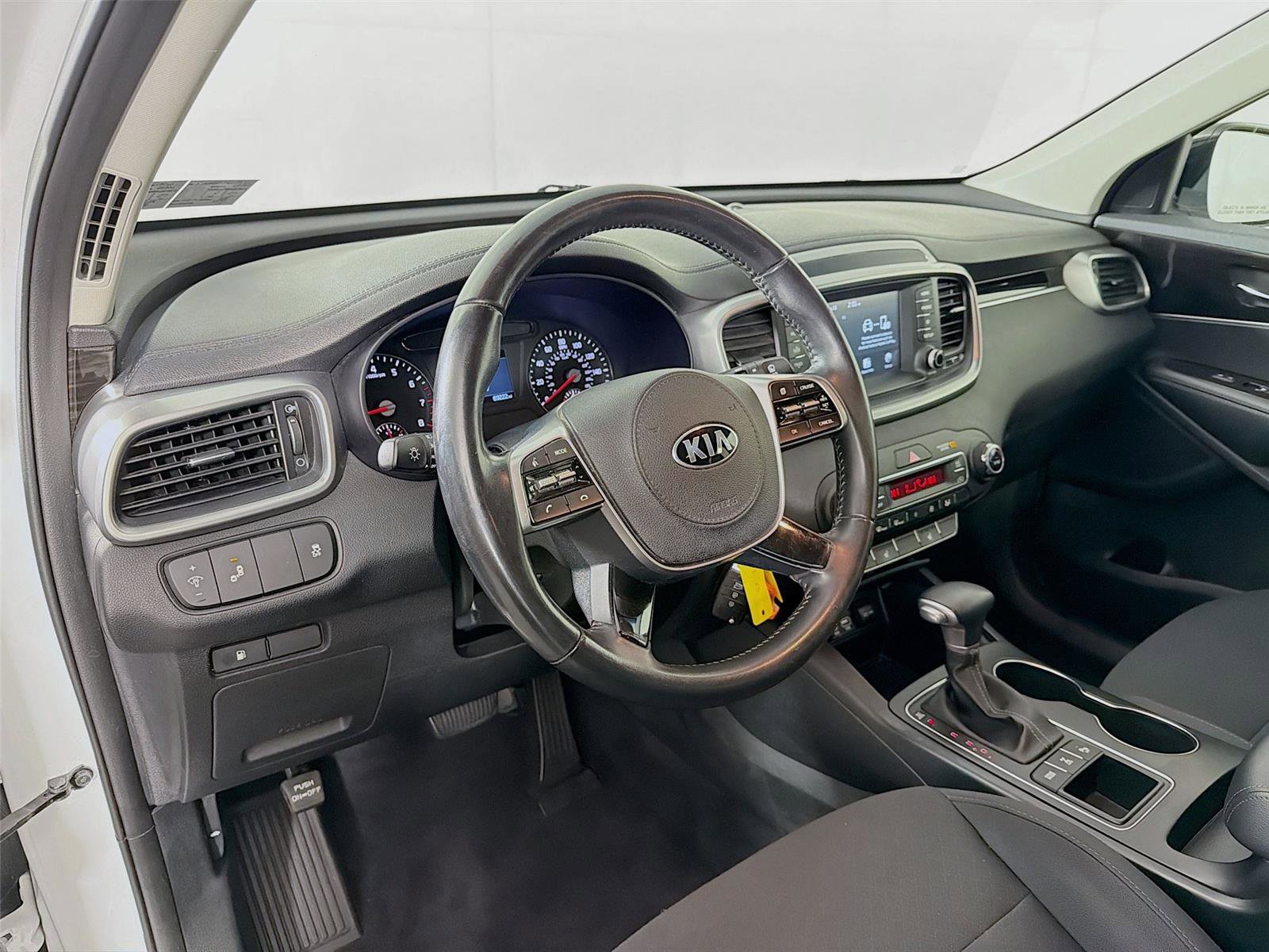 Used 2019 Kia Sorento S AWD/4WD image 9