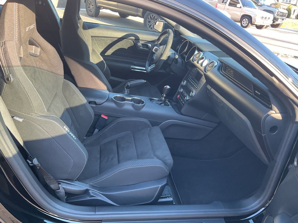 Used 2016 Ford Mustang Shelby GT350 w/ Track Package image 43