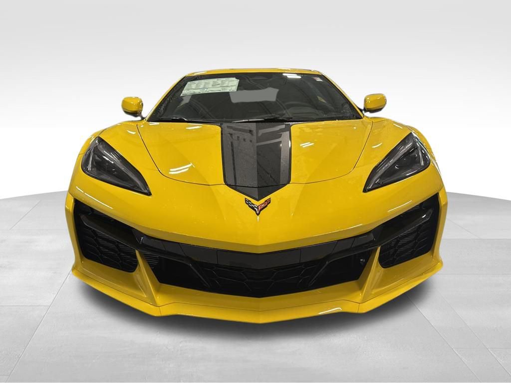 New 2025 Chevrolet Corvette E-Ray image 39