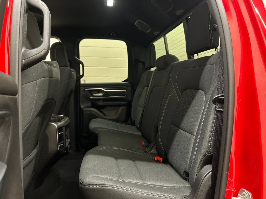 Used 2025 RAM 1500 Big Horn AWD/4WD image 8