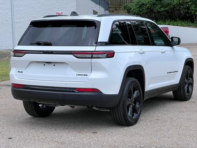 Used 2024 Jeep Grand Cherokee Limited AWD/4WD image 45