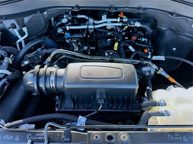 Used 2024 Ford Explorer XLT w/ Equipment Group 202A image 30