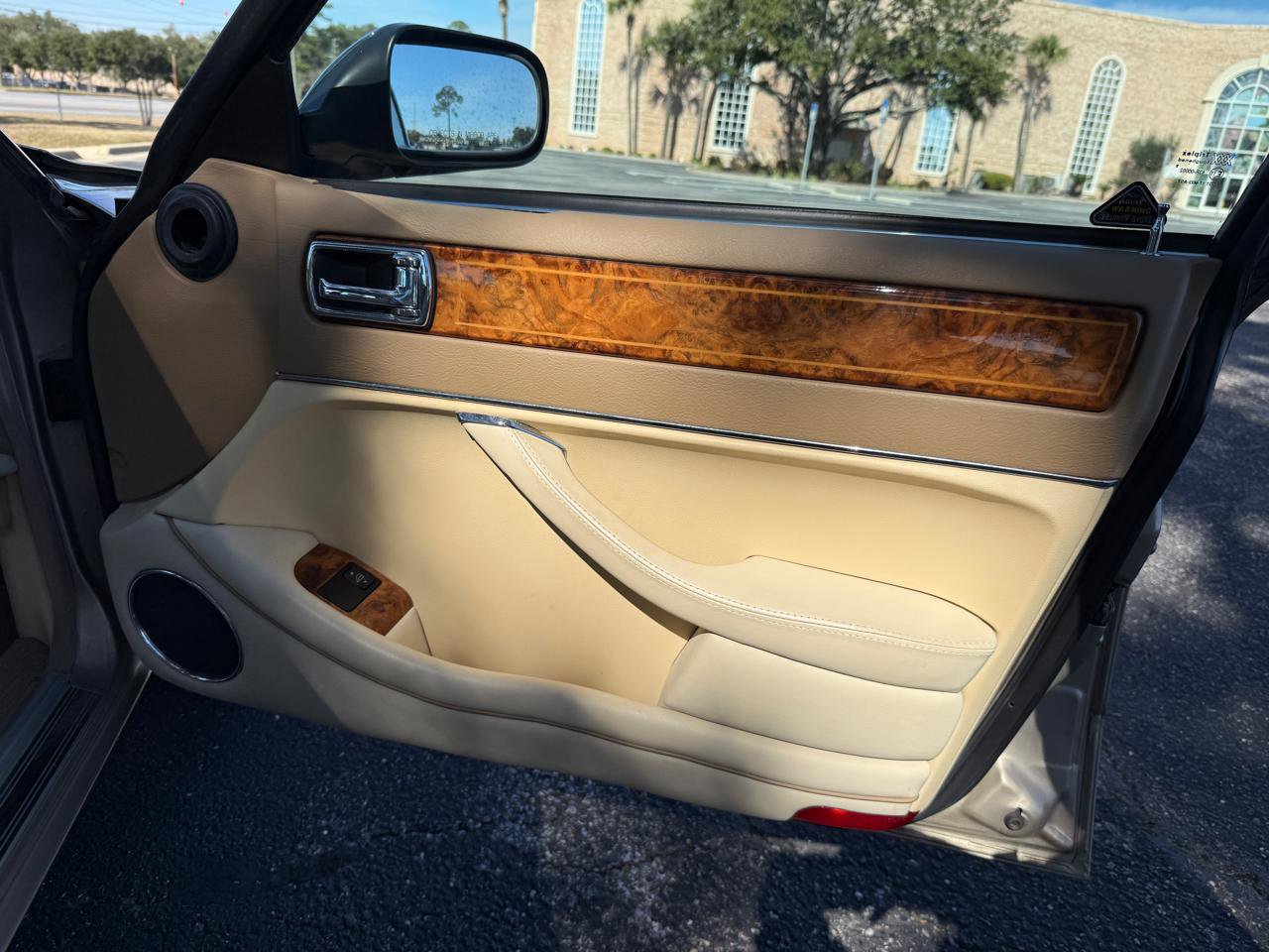 Used 1997 Jaguar XJ Vanden Plas Vanden Plas image 22