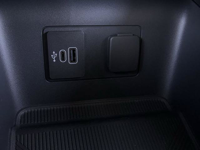 New 2026 Ford Explorer Active w/ Active Comfort Package RWD image 47