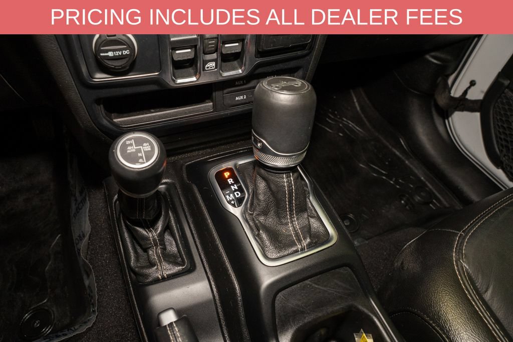 Used 2019 Jeep Wrangler Unlimited Sahara w/ Quick Order Package 24M Moab AWD/4WD image 18
