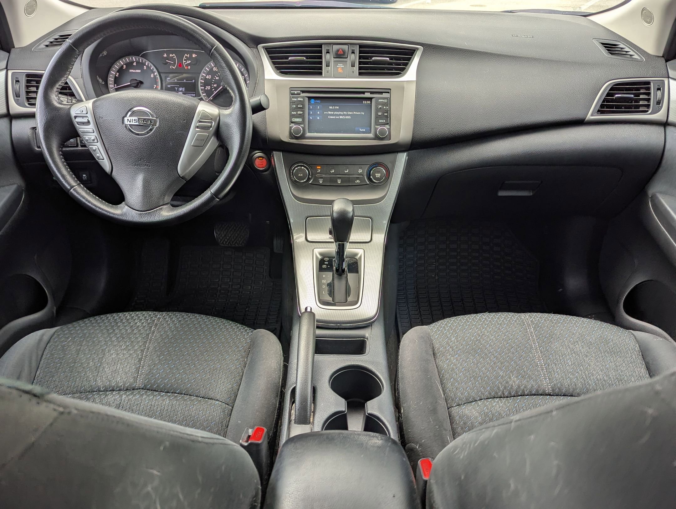 Used 2014 Nissan Sentra SR w/ Premium Package image 17