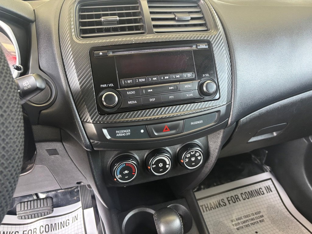 Used 2015 Mitsubishi Outlander Sport ES image 12