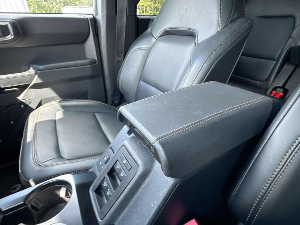 Used 2025 Ford Bronco Badlands AWD/4WD image 24