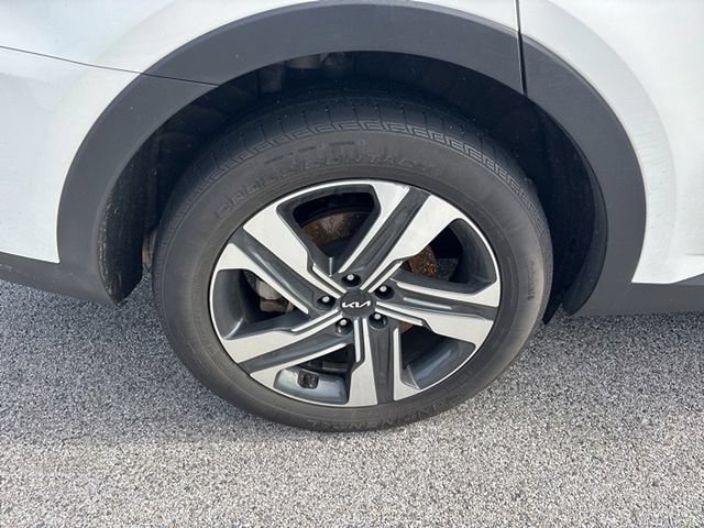 Used 2024 Kia Sorento EX AWD/4WD image 15
