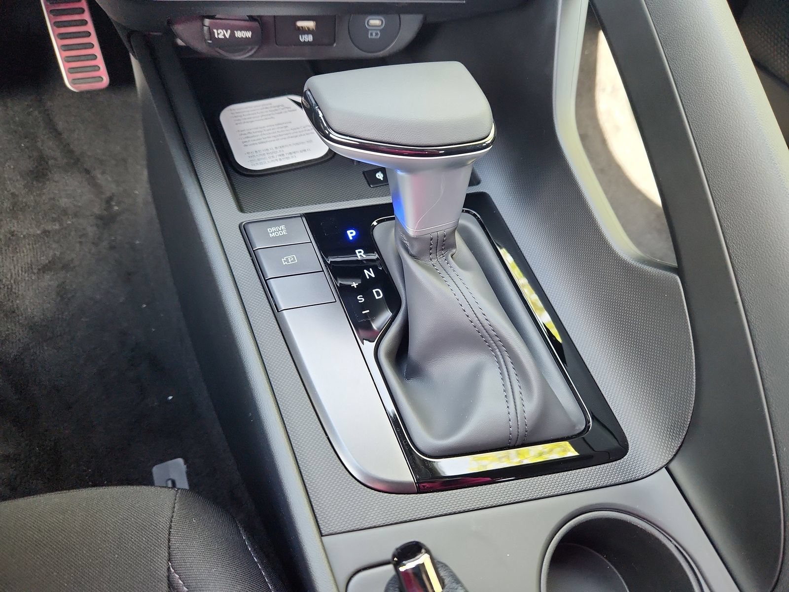 New 2026 Hyundai Elantra Sport FWD image 16