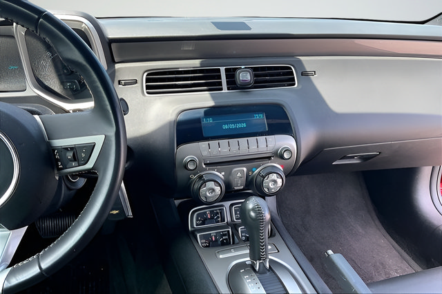 Used 2010 Chevrolet Camaro SS w/ RS Package RWD image 9