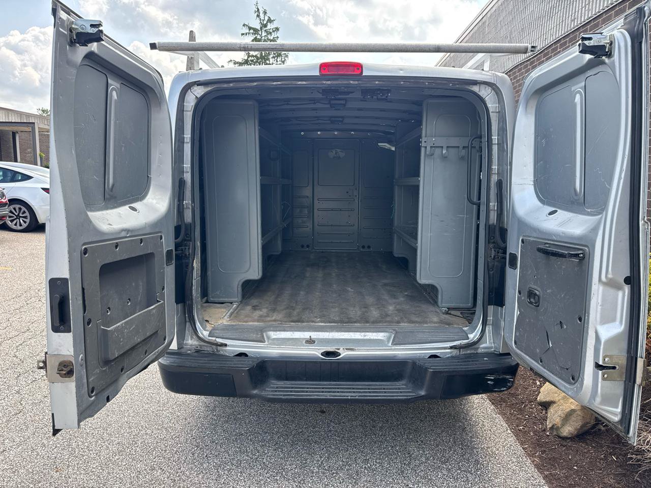 Used 2018 Nissan NV 2500 S RWD image 22