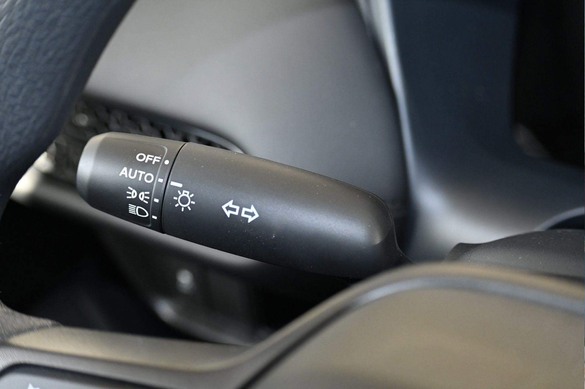 New 2026 Honda HR-V LX image 25