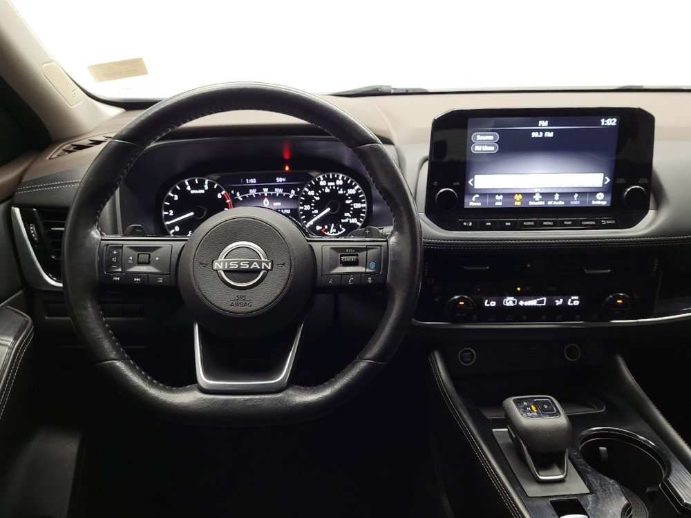 Used 2023 Nissan Rogue SL w/ SL Premium Package image 22