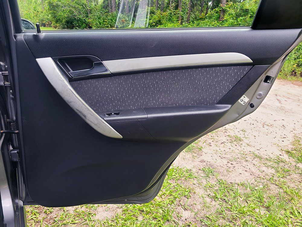 Used 2011 Chevrolet Aveo LT w/ LPO, Bodyside Molding Package FWD image 28