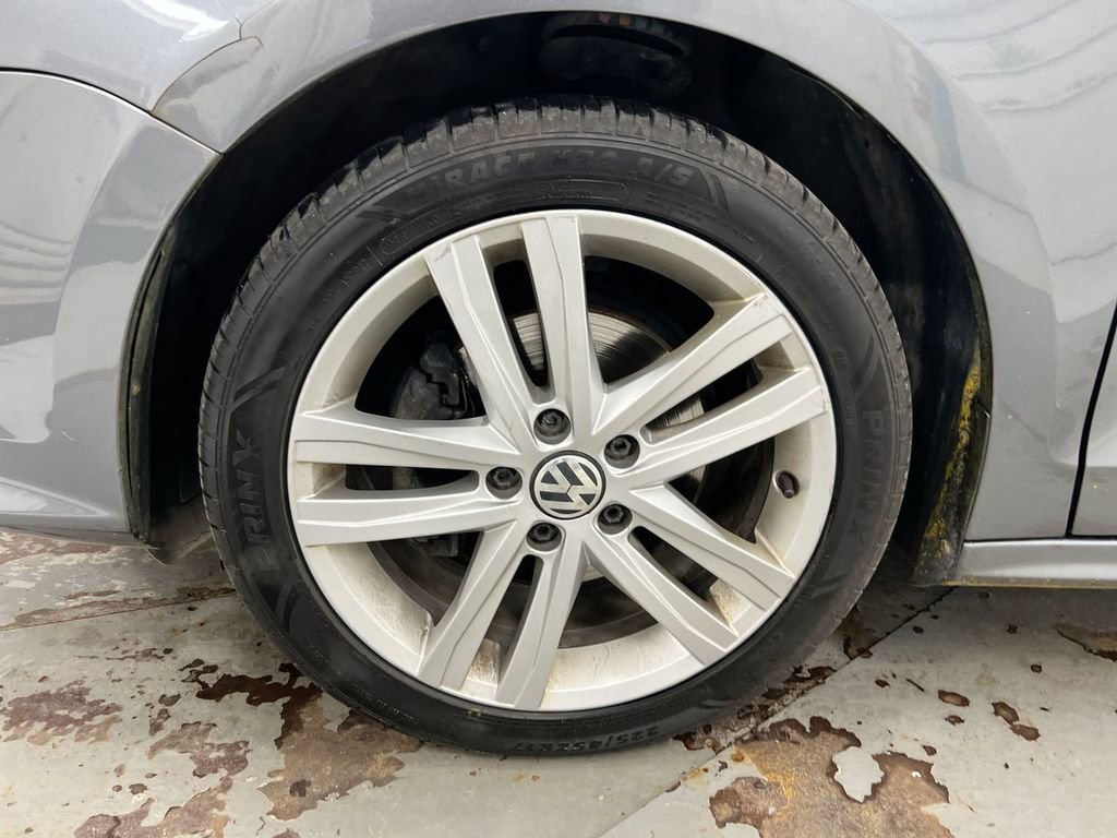 Used 2017 Volkswagen Jetta SEL image 27