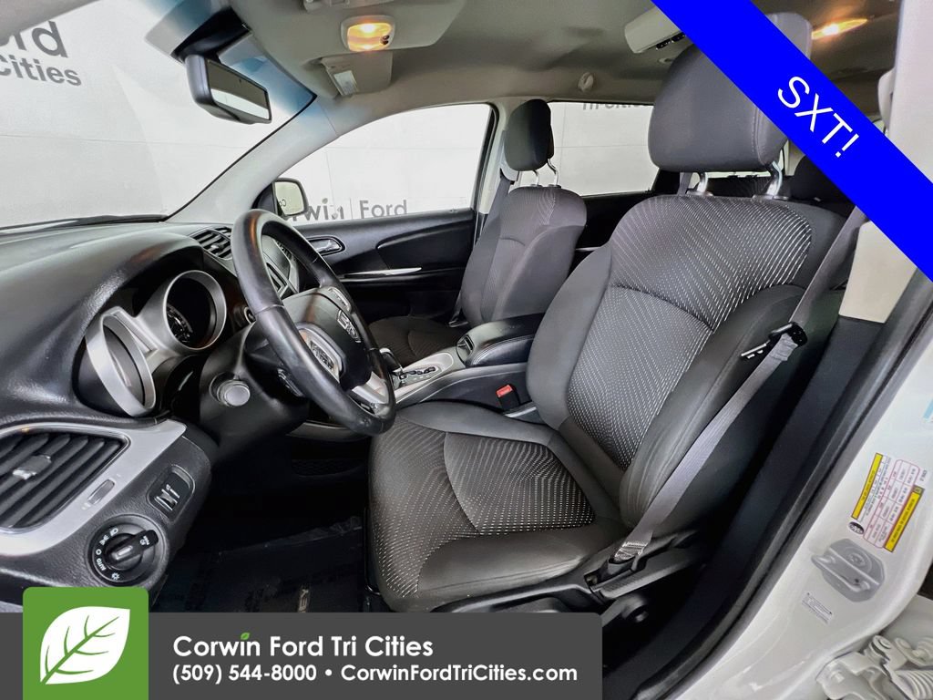 Used 2016 Dodge Journey SXT AWD/4WD image 23